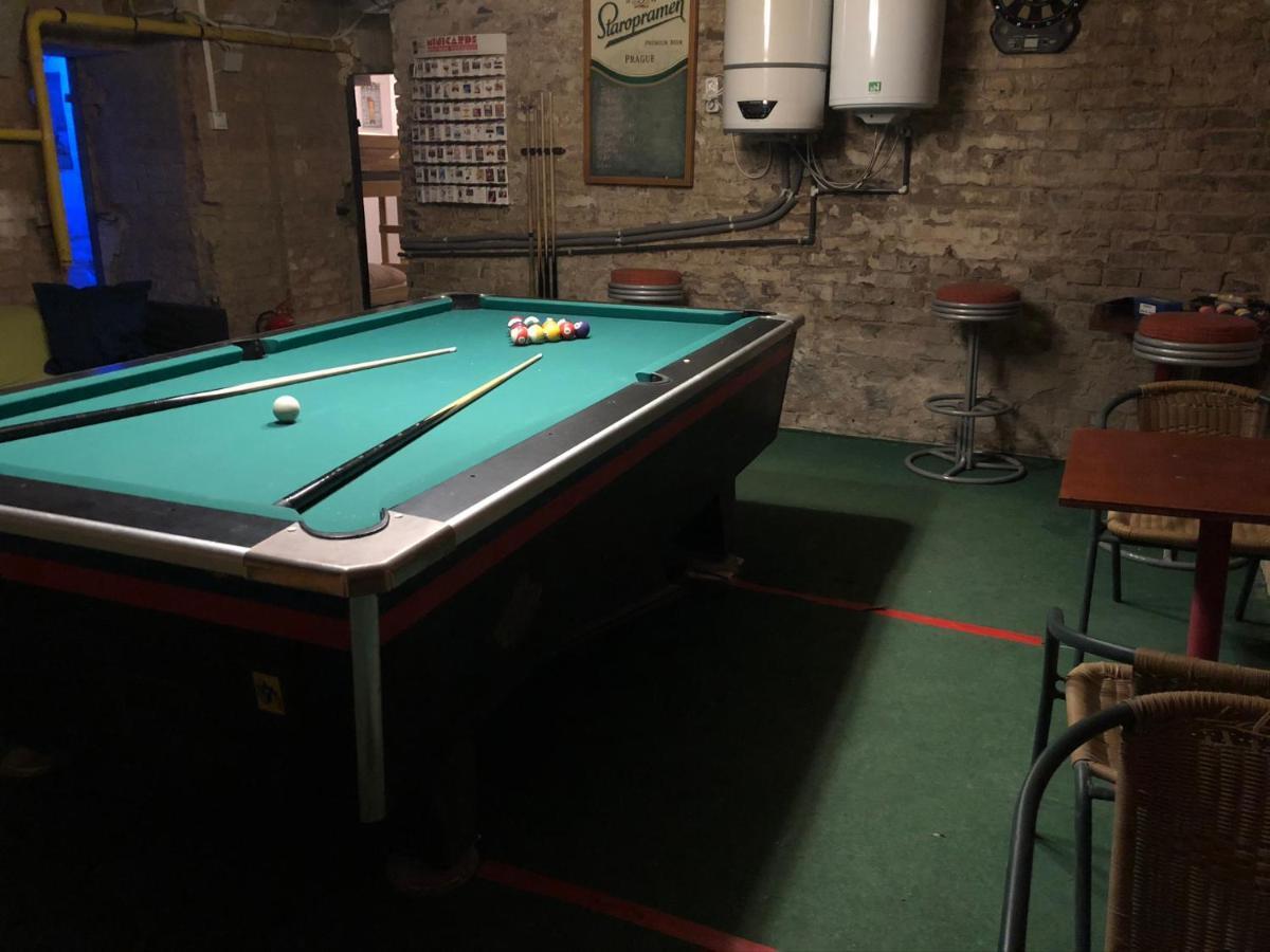 Whole Basement former Pub2 for stag do, men's cave Budapest Eksteriør billede